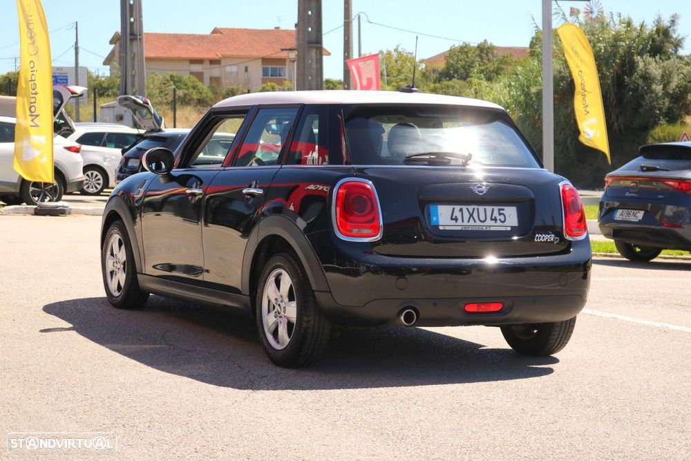 MINI 5 Portas Cooper D 4Business Auto - 7