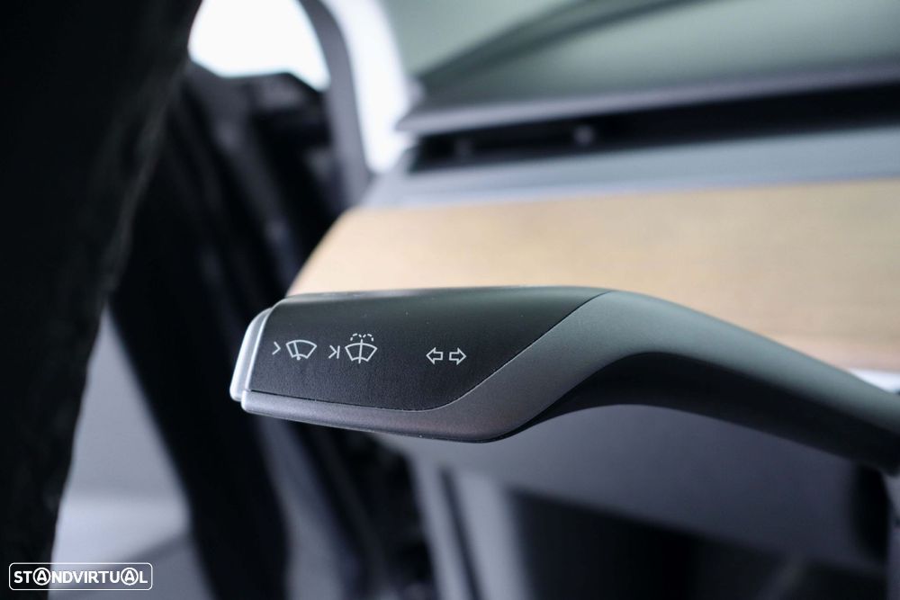 Tesla Model 3 Long Range Tração Integral - 17
