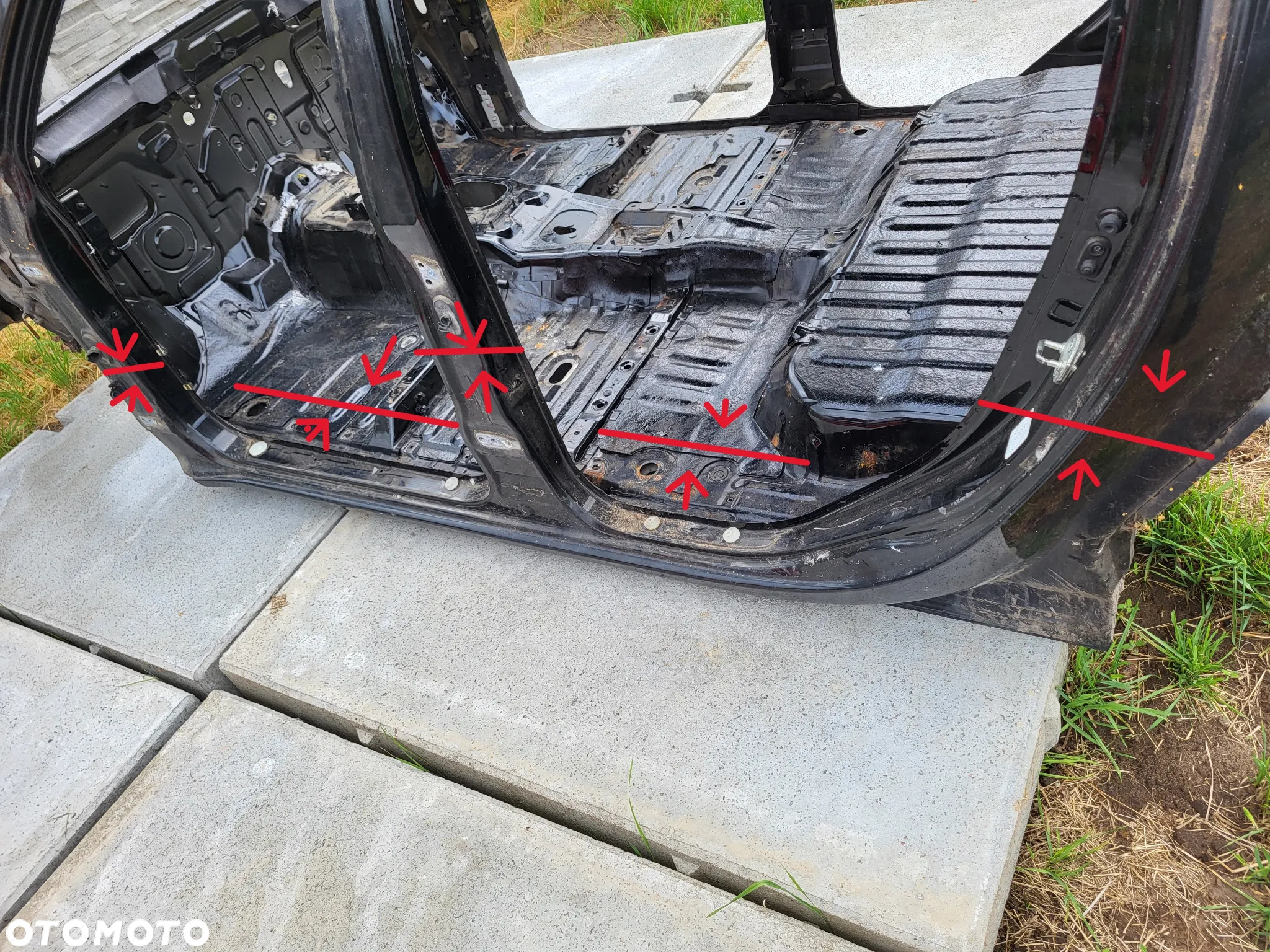 Mitsubishi L200 IV Próg Słupek Lewy Prawy - 4