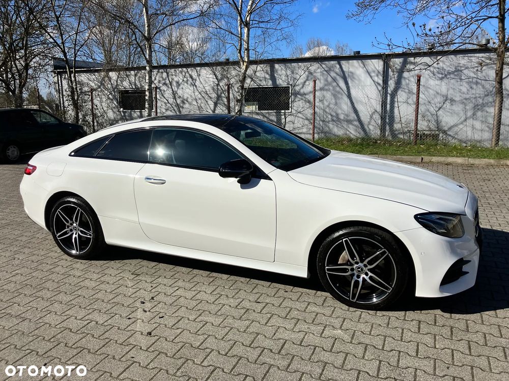 Mercedes-Benz E-Class 2019 photo 4