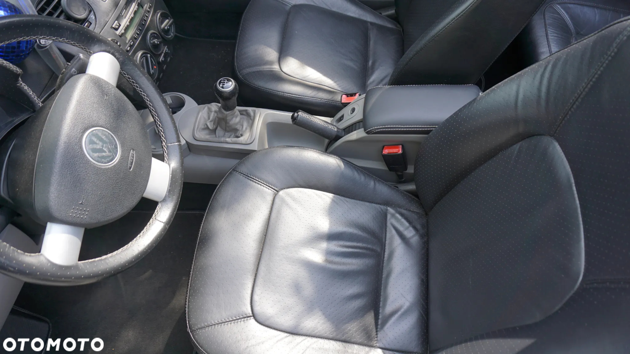 Volkswagen New Beetle 1.6 - 18