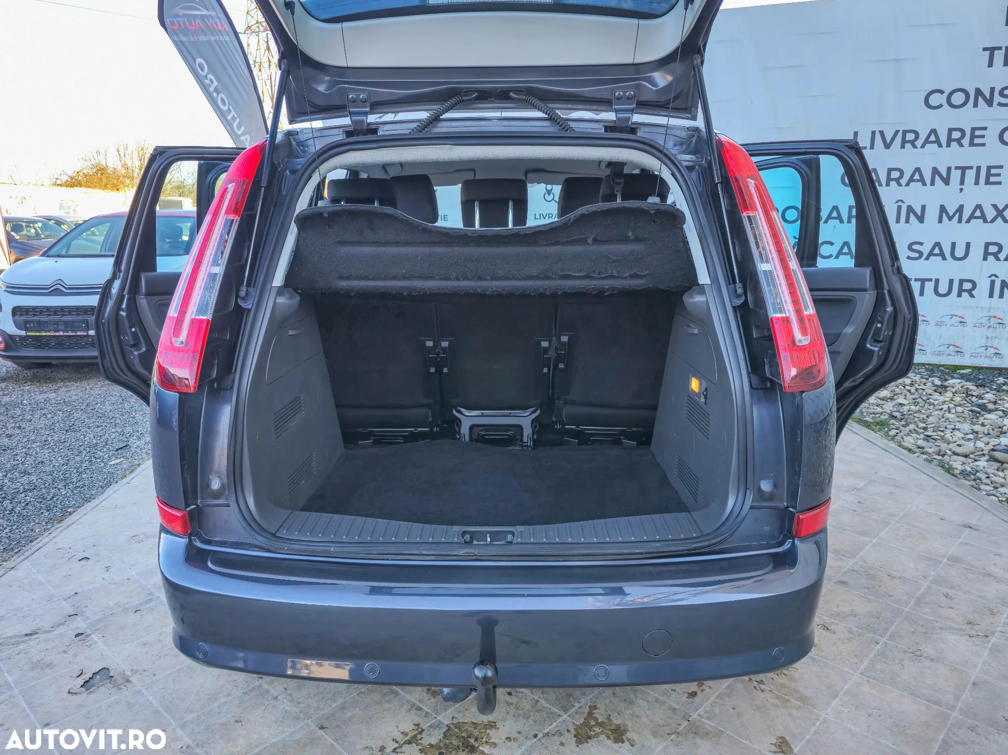 Ford C-Max 1.8 Ghia - 7