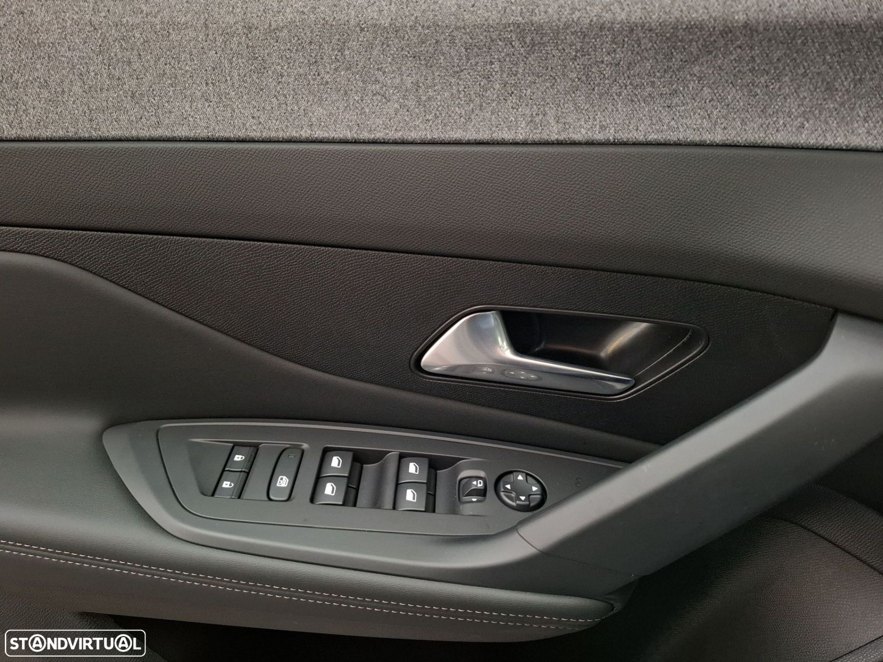 Peugeot e-308 SW 54 kWh Allure - 21