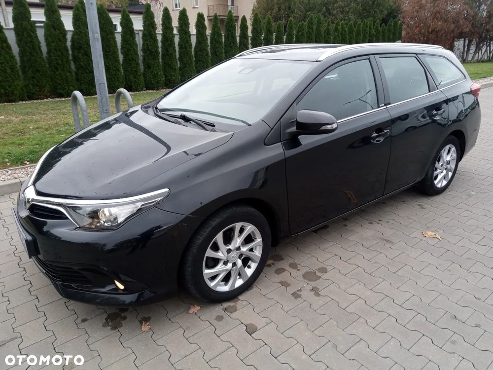 Toyota Auris 1.2 Turbo Edition-S - 1