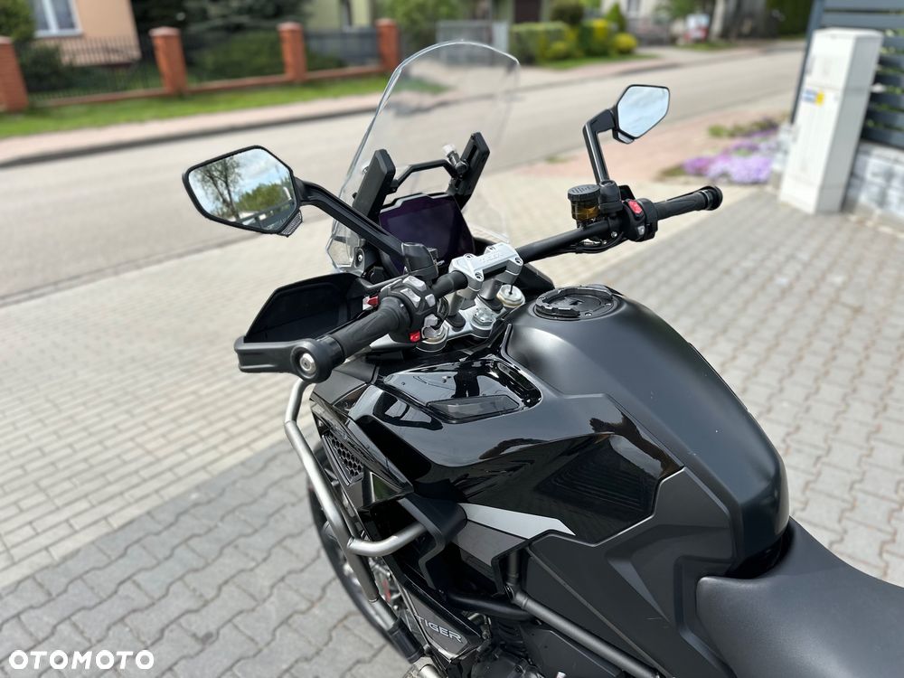 Triumph Tiger - 28