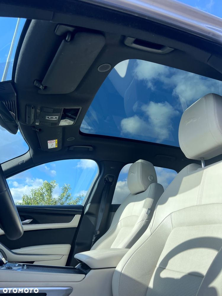 Jaguar F-Pace 3.0 TDV6 AWD R-Sport - 12