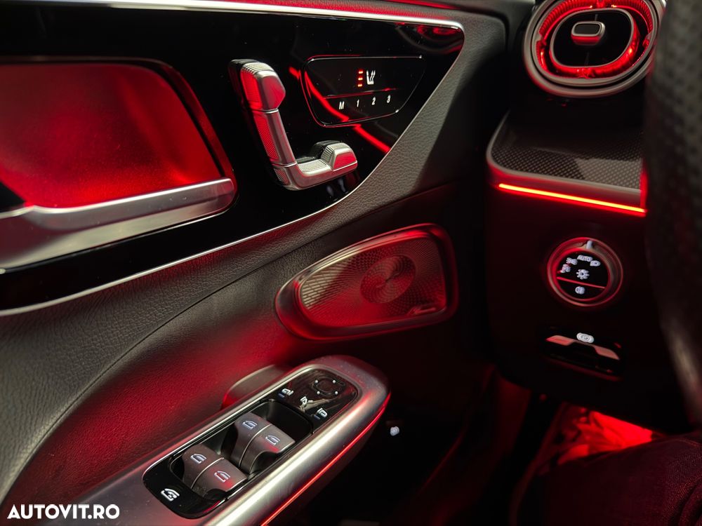 Mercedes-Benz C 300 4Matic 9G-TRONIC AMG Line Advanced - 10