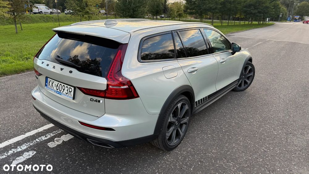 Volvo V60 Cross Country Pro D4 AWD - 6