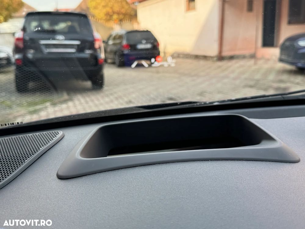 Toyota Yaris Hybrid 1.5 VVT-i Tokyo Pop-Out - 9