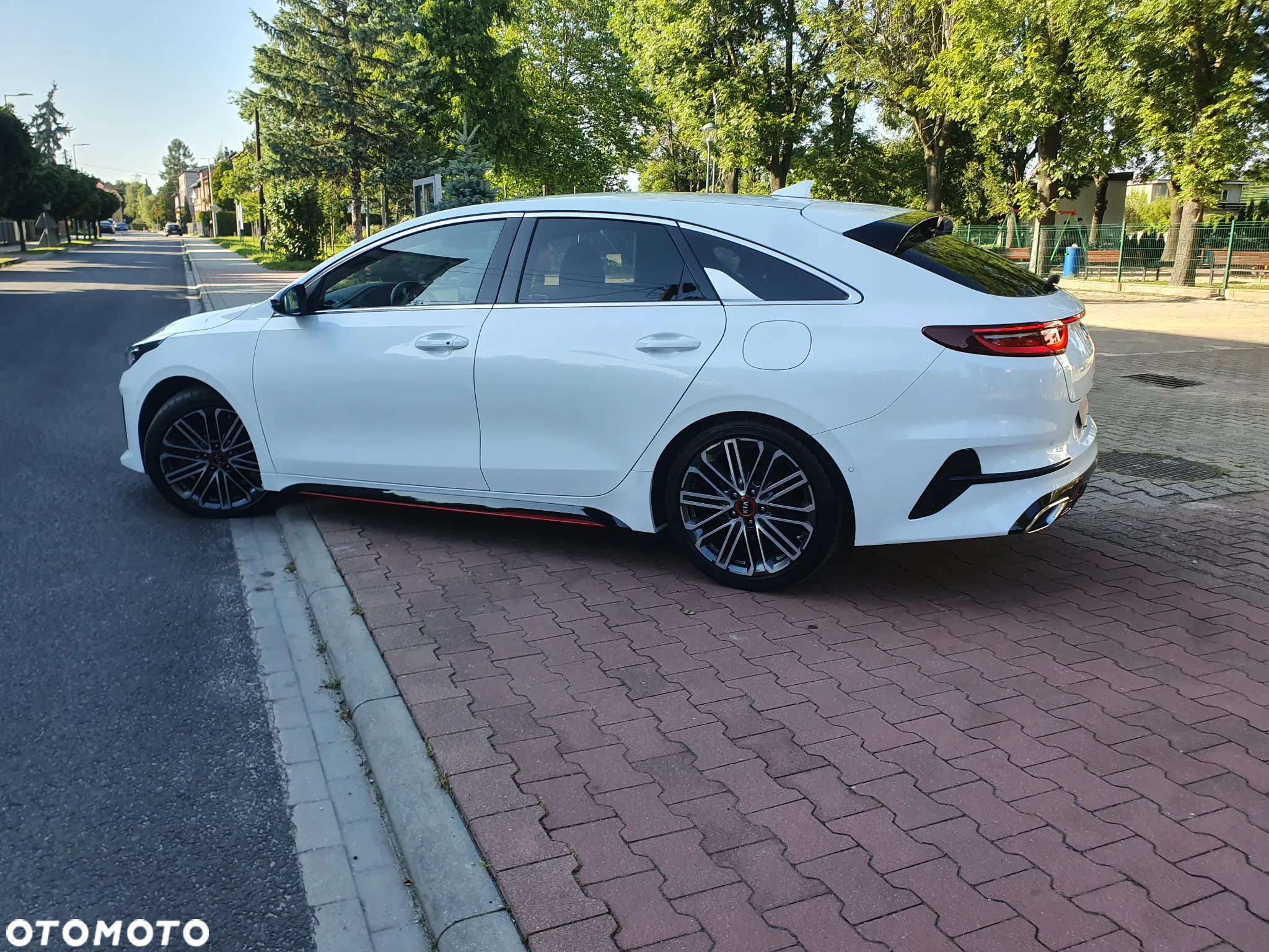 Kia ProCeed 1.6 T-GDI GT - 37