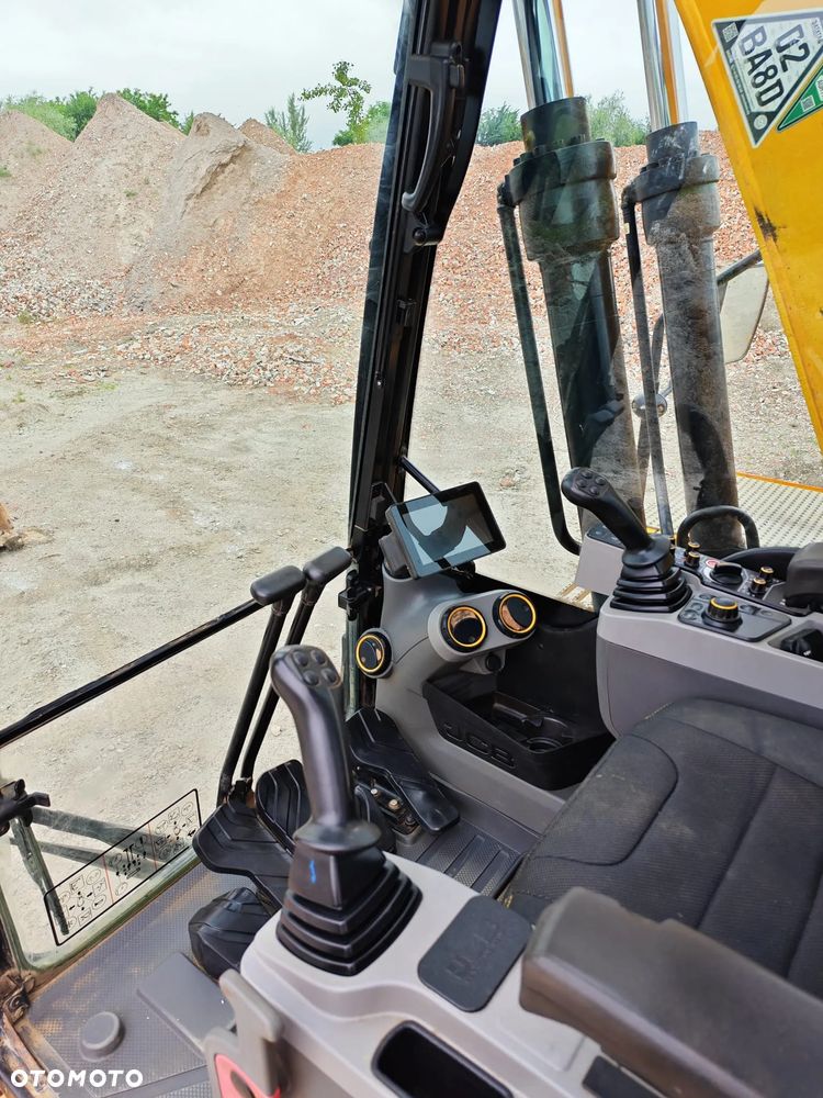 JCB 140 XLC - 27