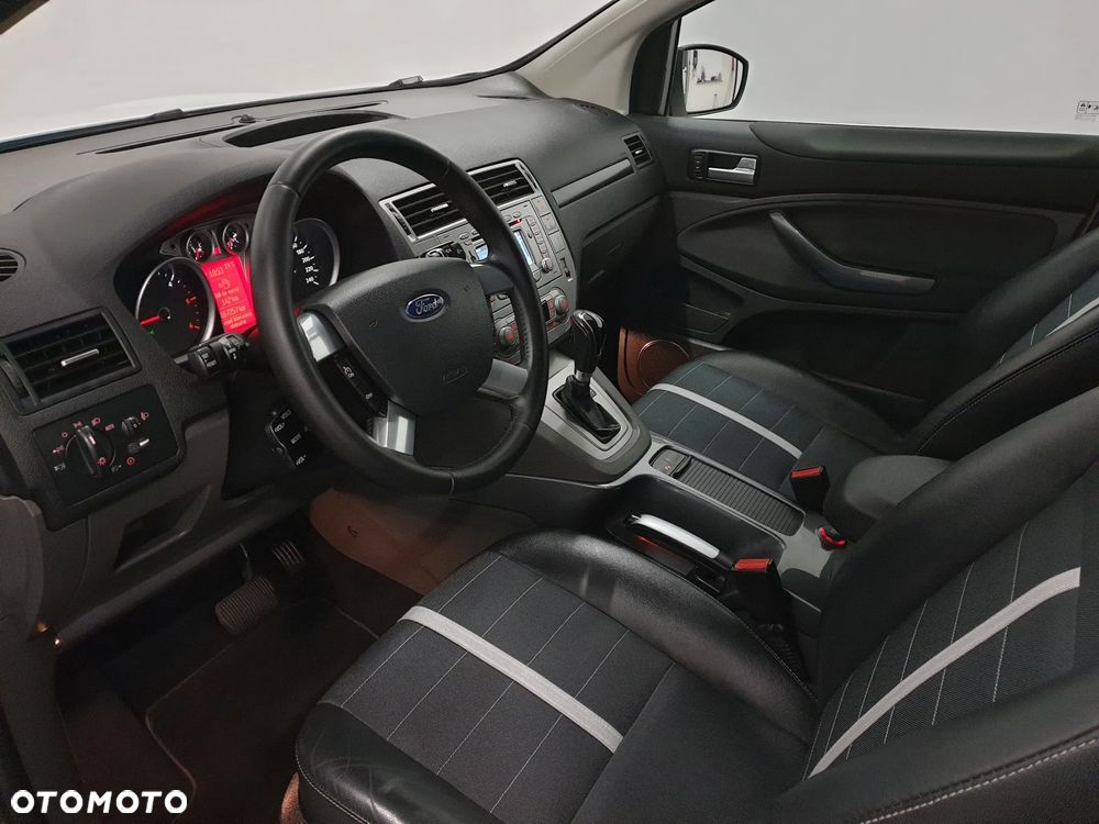 Ford Kuga 2.0 TDCi 4x4 Individual - 10