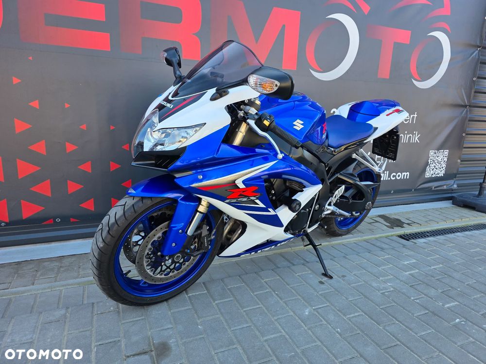 Suzuki GSX-R - 6