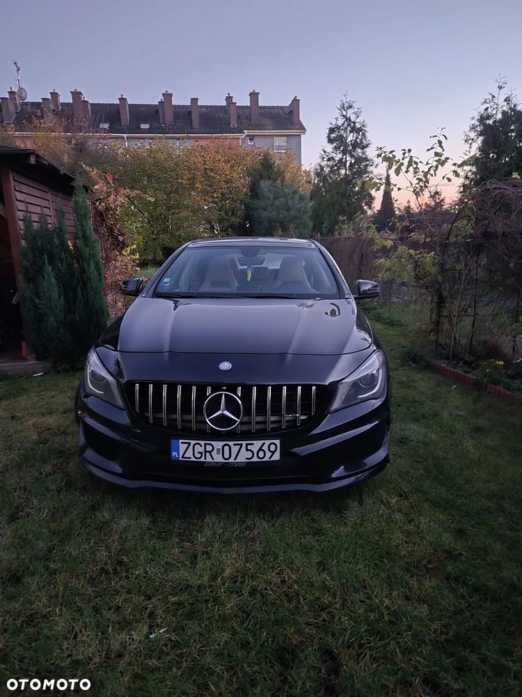Mercedes-Benz CLA 45 AMG 4Matic 7G-DCT - 9