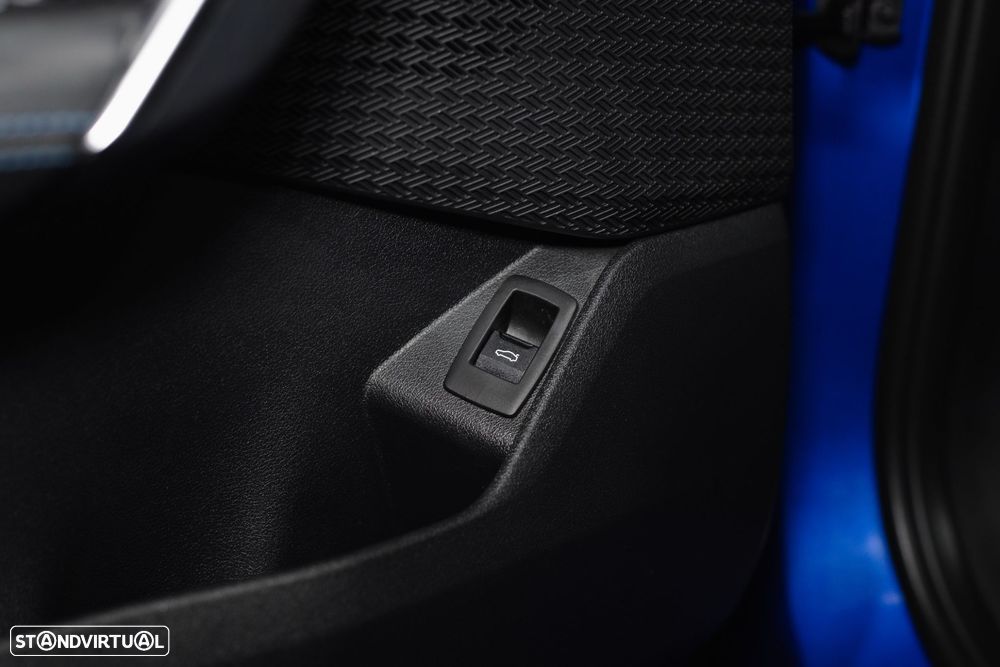 BMW X1 xDrive25e Pack Desportivo M - 32