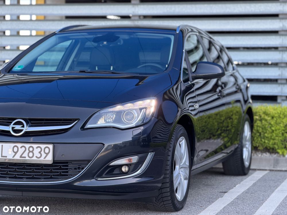 Opel Astra 1.6 CDTI Cosmo - 28