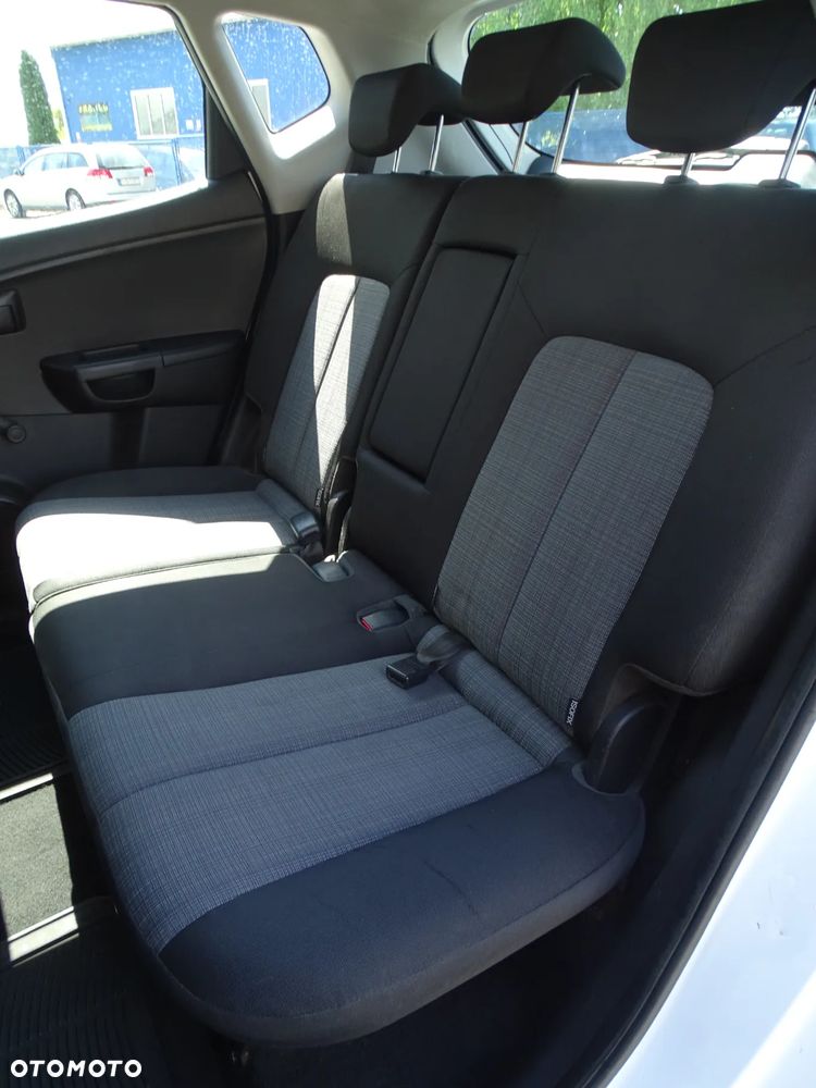 Kia Venga 1.4 CRDi M - 10