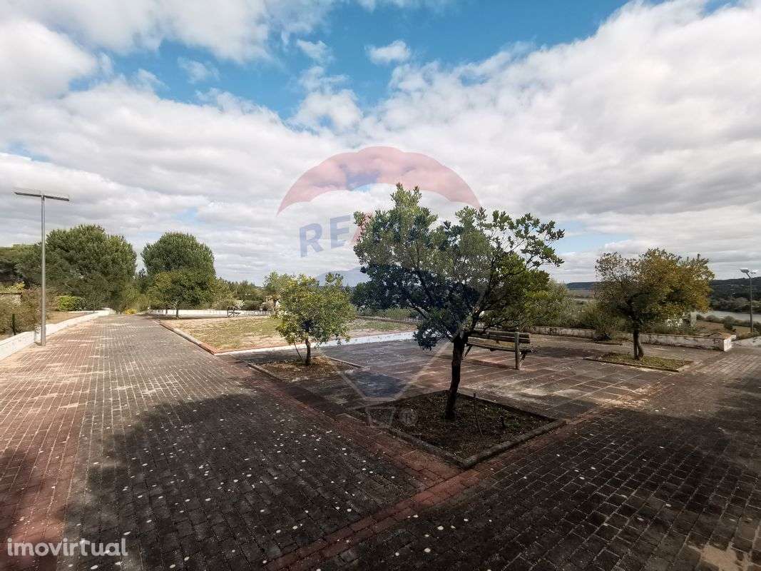 Terreno  para venda - Grande imagem: 2/18