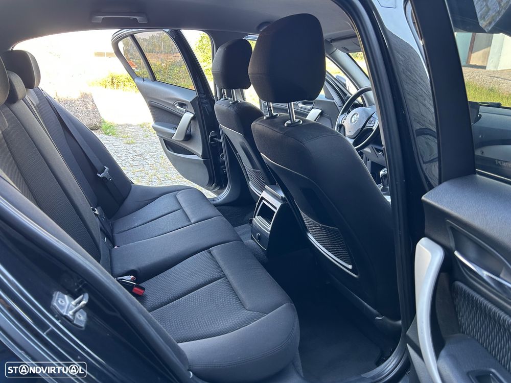 BMW 116 d EfficientDynamics Edition - 16