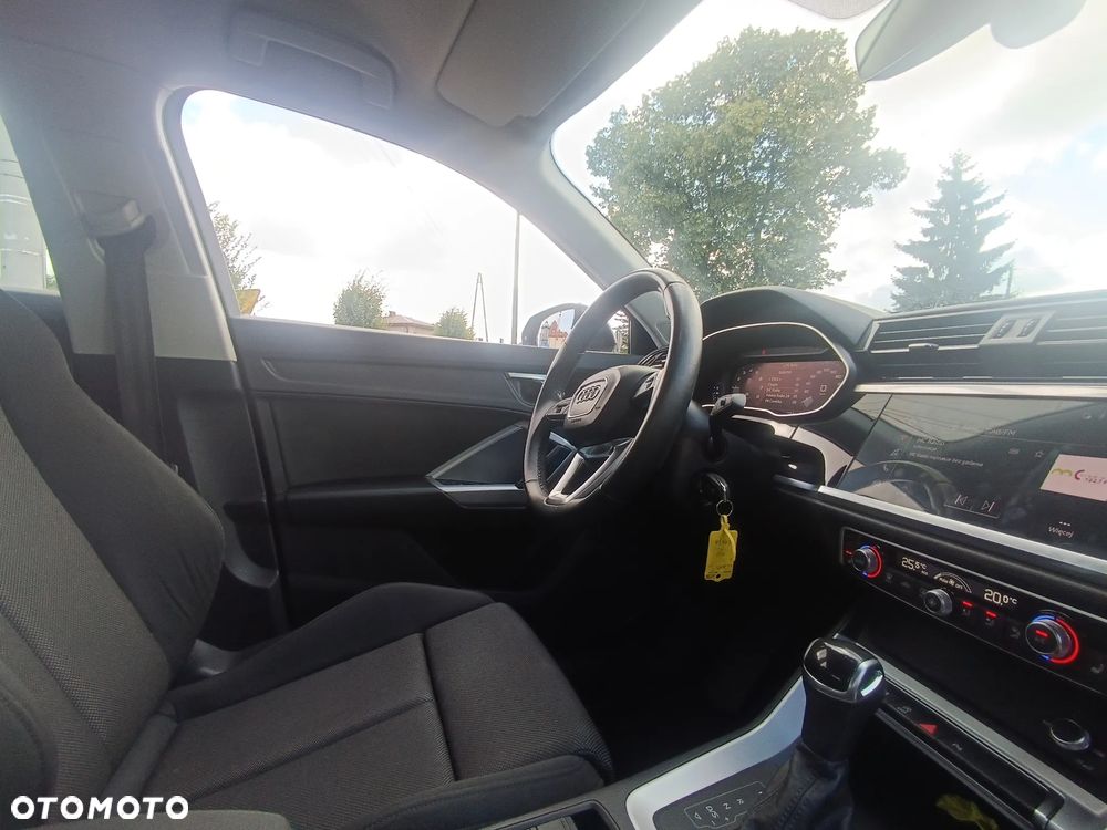 Audi Q3 Sportback 35 TFSI S tronic - 17