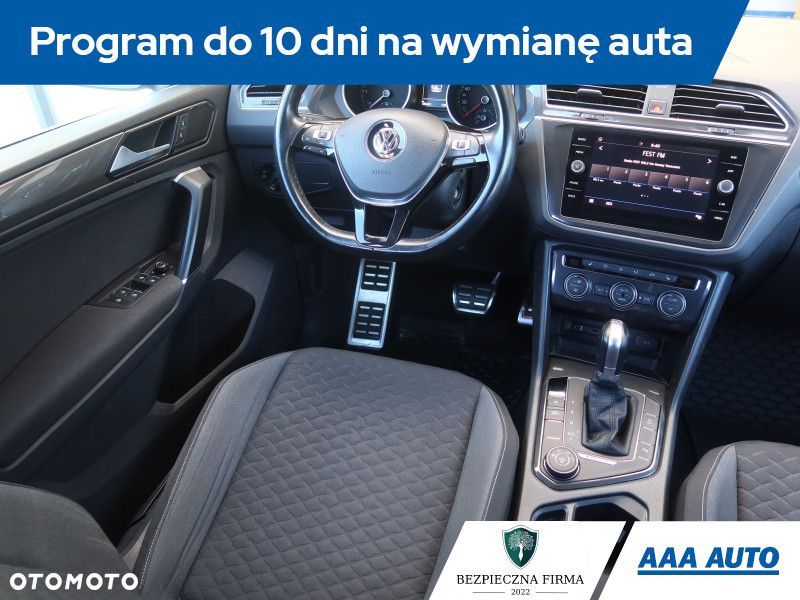 Volkswagen Tiguan - 8