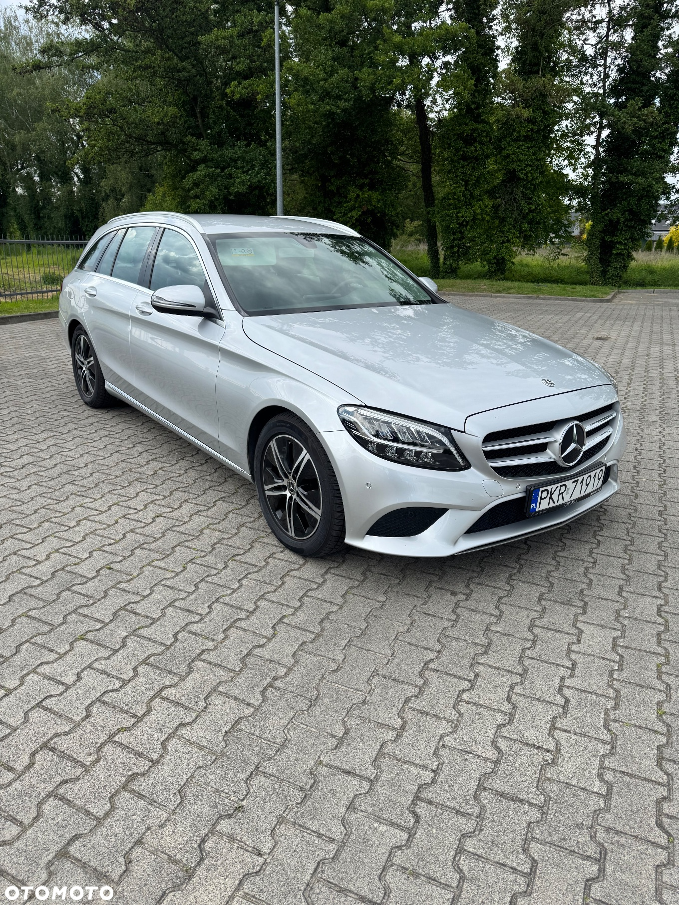 Mercedes-Benz Klasa C 220 d T 9G-TRONIC - 2