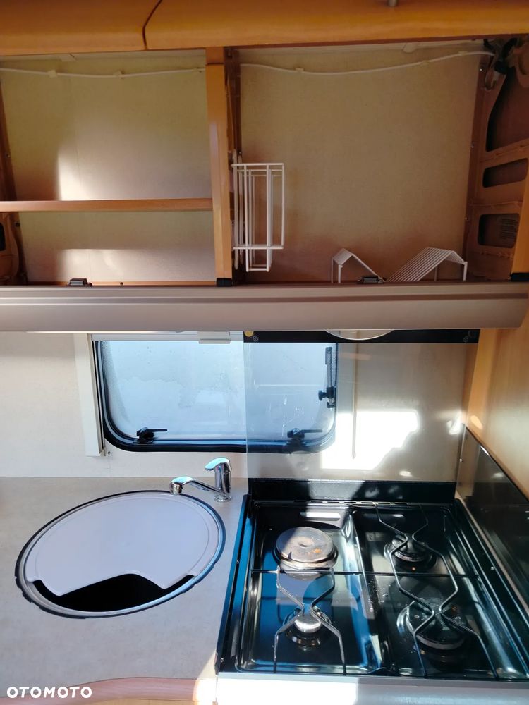 SWIFT Charisma 555 - 24