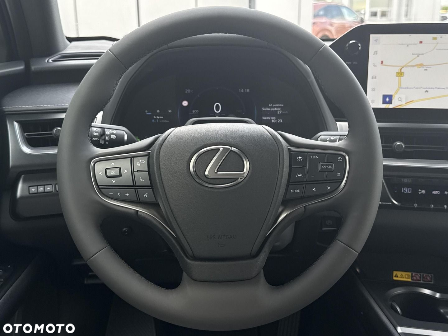 Lexus UX - 28