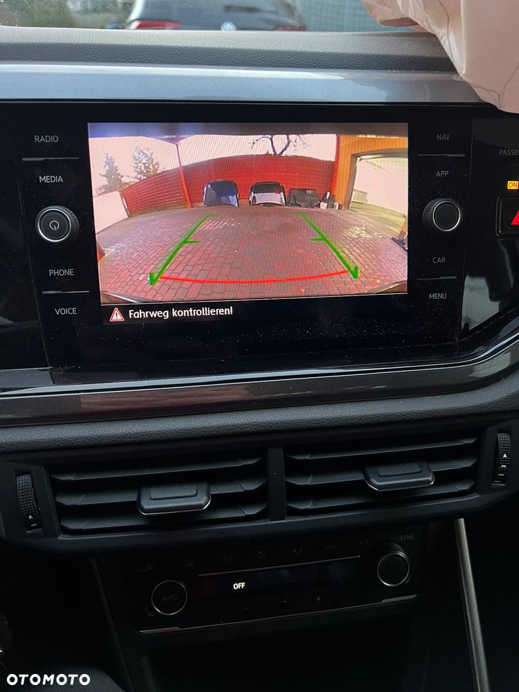 Volkswagen Polo 1.0 TSI OPF R-Line - 8