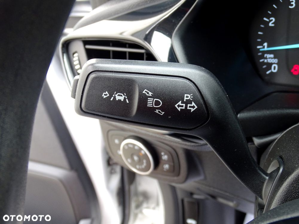 Ford Fiesta 1.1 S&S TREND - 16