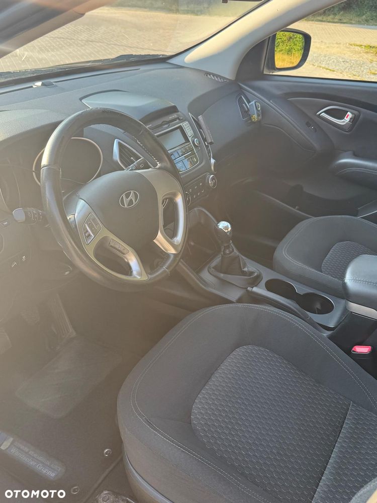 Hyundai ix35 - 11