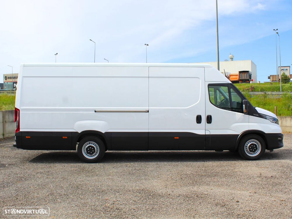 Iveco Daily 35S16 Longa 2023 com IVA - 3