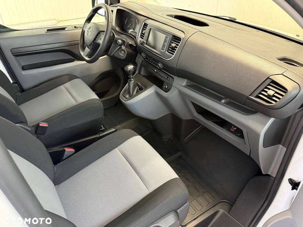 Opel Vivaro Kombi Extra Long 2,8t Enjoy - 26