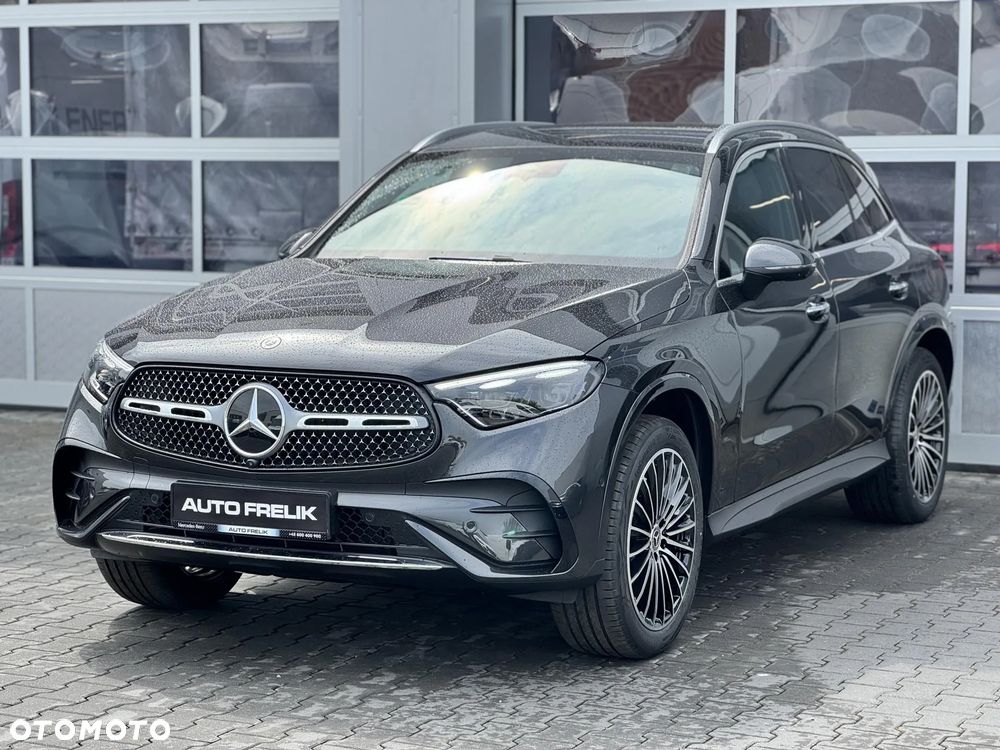 Mercedes-Benz GLC 300 e 4-Matic AMG Line - 5