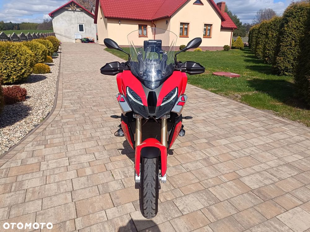 BMW XR - 2