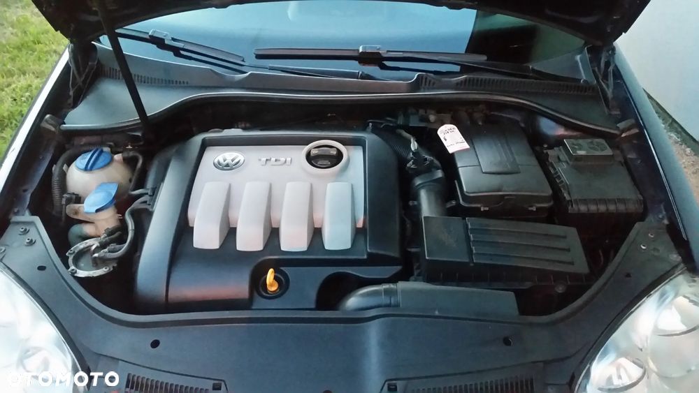 Volkswagen Jetta 1.9 TDI Comfortline - 14