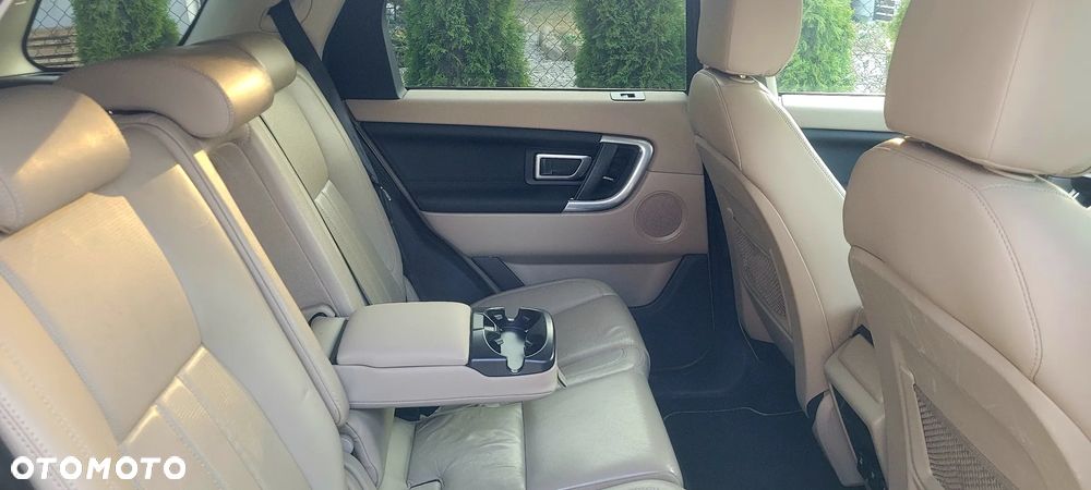 Land Rover Discovery Sport TD4 HSE - 10