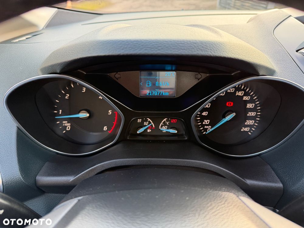 Ford Grand C-MAX - 26