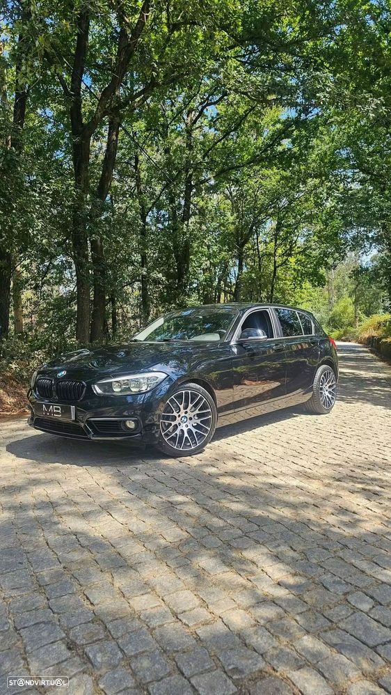 BMW 118 d Aut. Luxury Line - 36