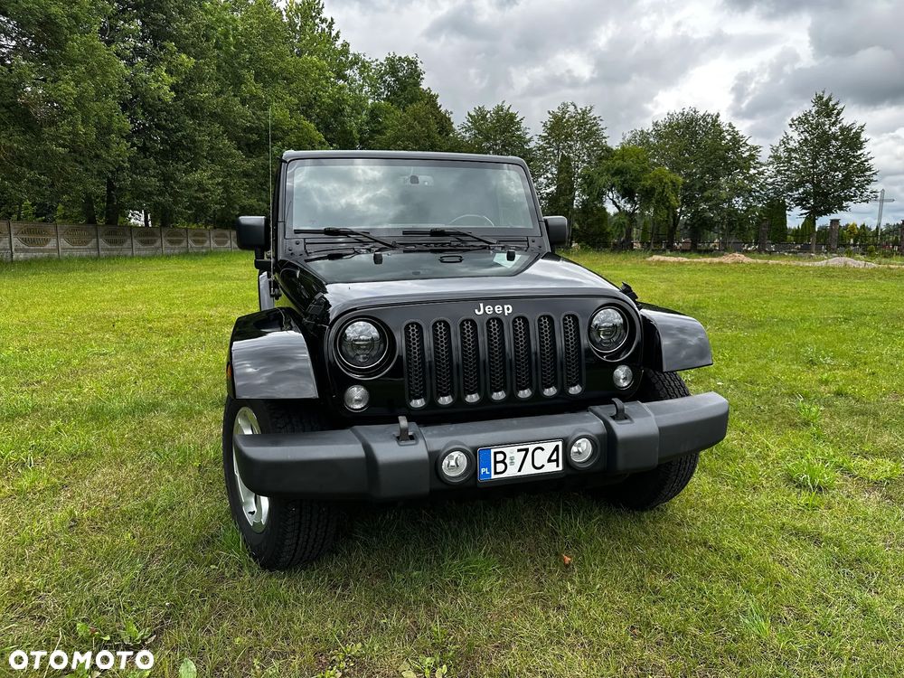Jeep Wrangler Unlimited 3.6 Automatik Sahara - 3