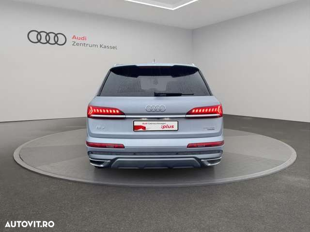 Audi Q7 - 6