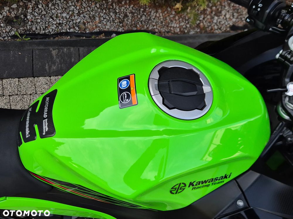 Kawasaki Ninja 400 - 12