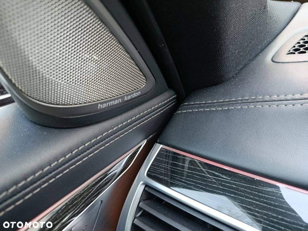 BMW Seria 7 730d xDrive - 22