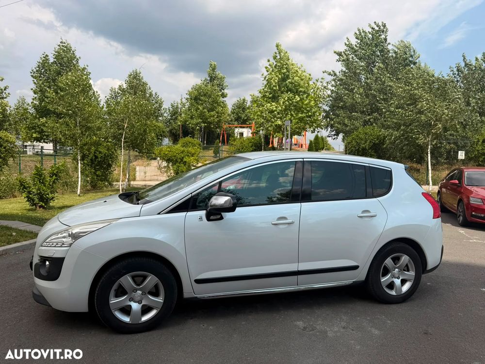 Peugeot 3008 HDi FAP 165 Automatik Platinum - 4