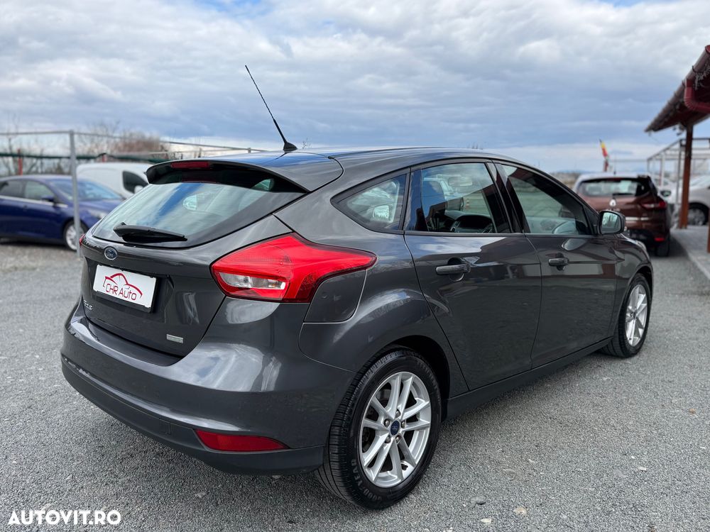 Ford Focus 1.0 EcoBoost Start-Stopp-System TREND - 4