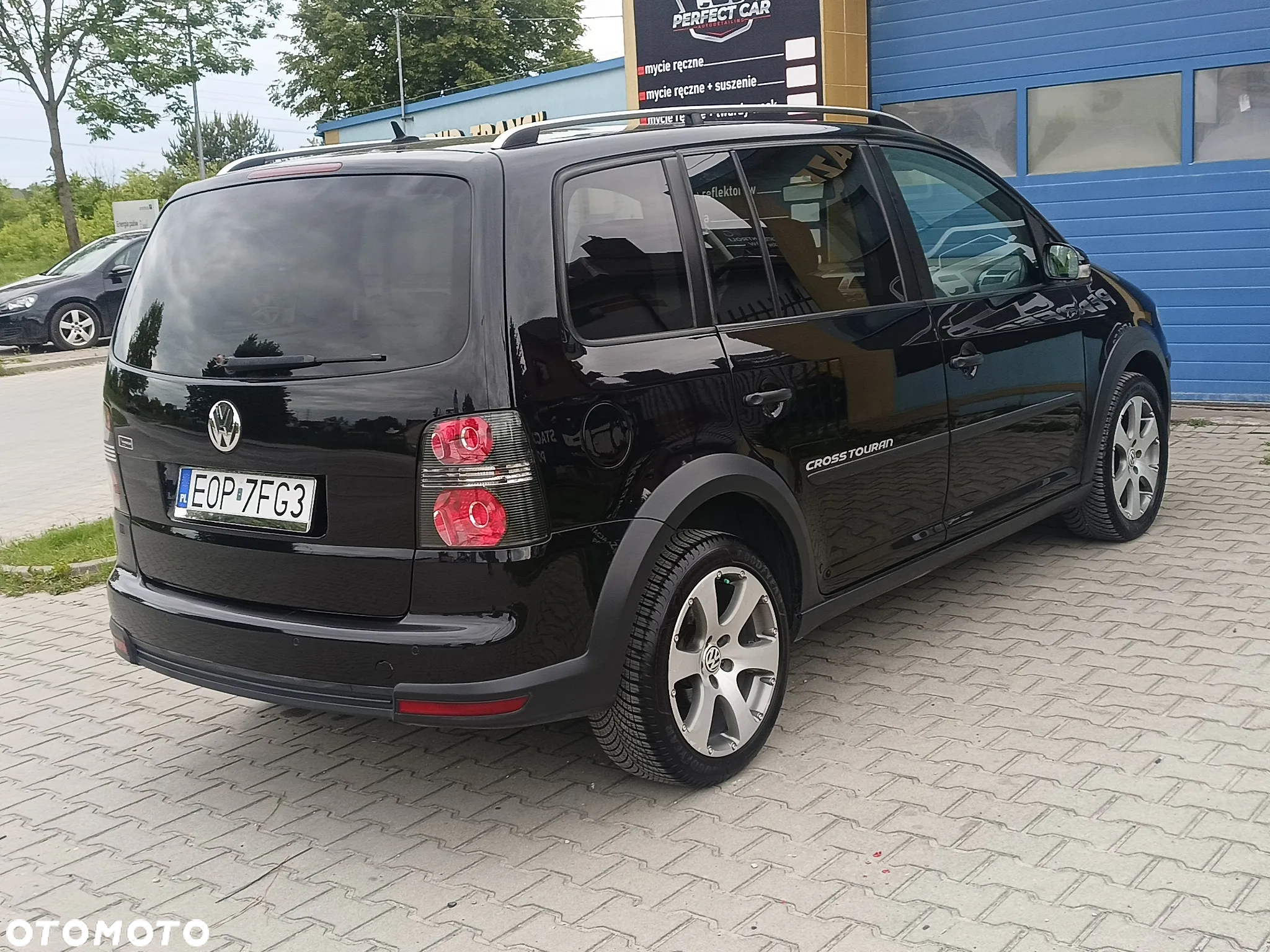 Volkswagen Touran 2.0 TDI DPF Cross - 13