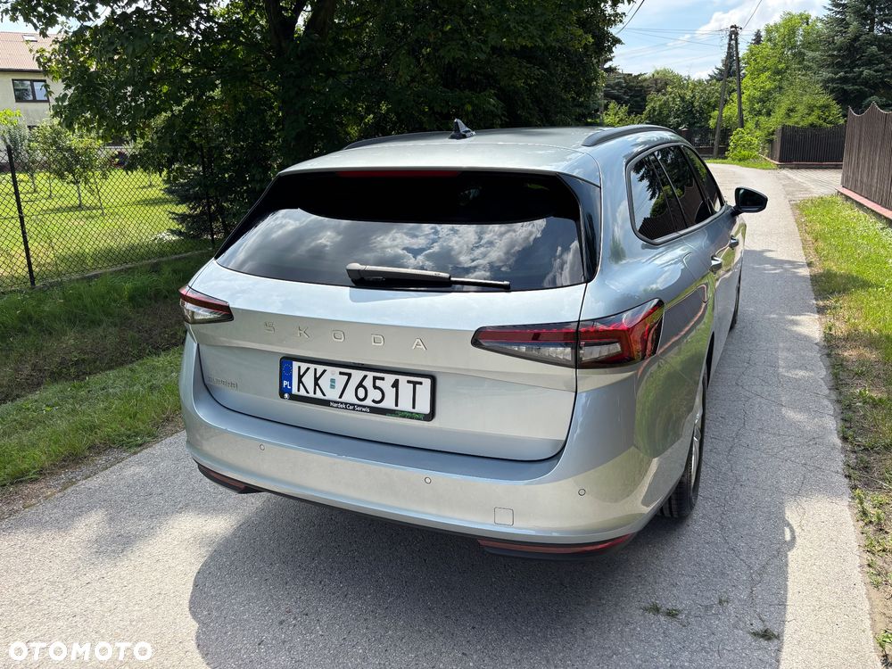 Skoda Superb 2.0 TDI SCR Essence DSG - 3