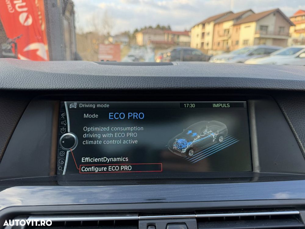 BMW Seria 5 525d xDrive Sport-Aut. Luxury Line - 30