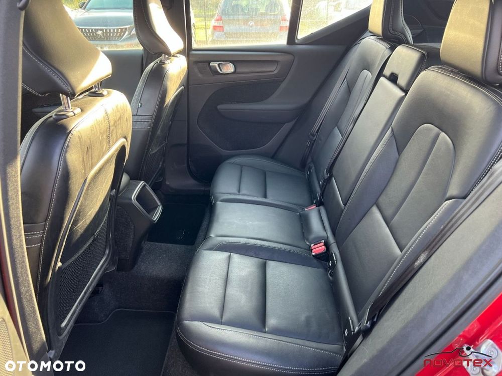 Volvo XC 40 D3 Momentum Pro - 12