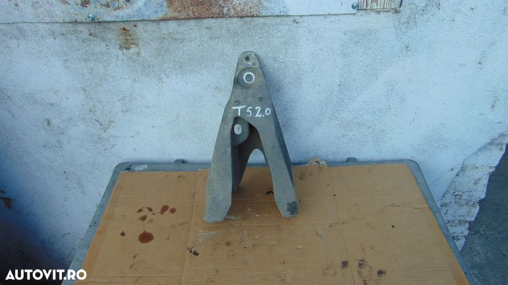 Suport motor stanga Volkswagen Transporter T5 2.0 CAA TDI ,Cod 7E0199370 - 1